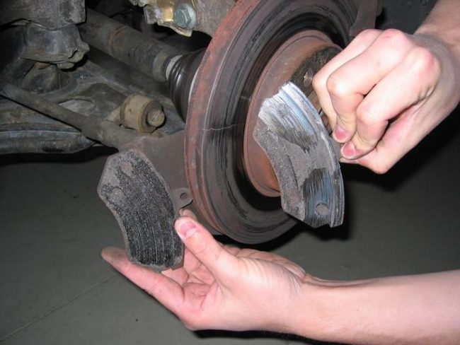 Brake Pads For Heavy Towing